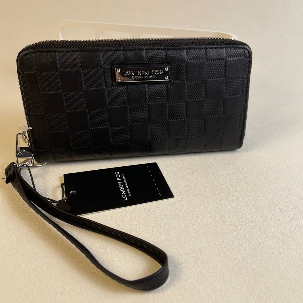 London Fog Danika Single Zip Around Wallet Checkerboard LFW54217 NWT
